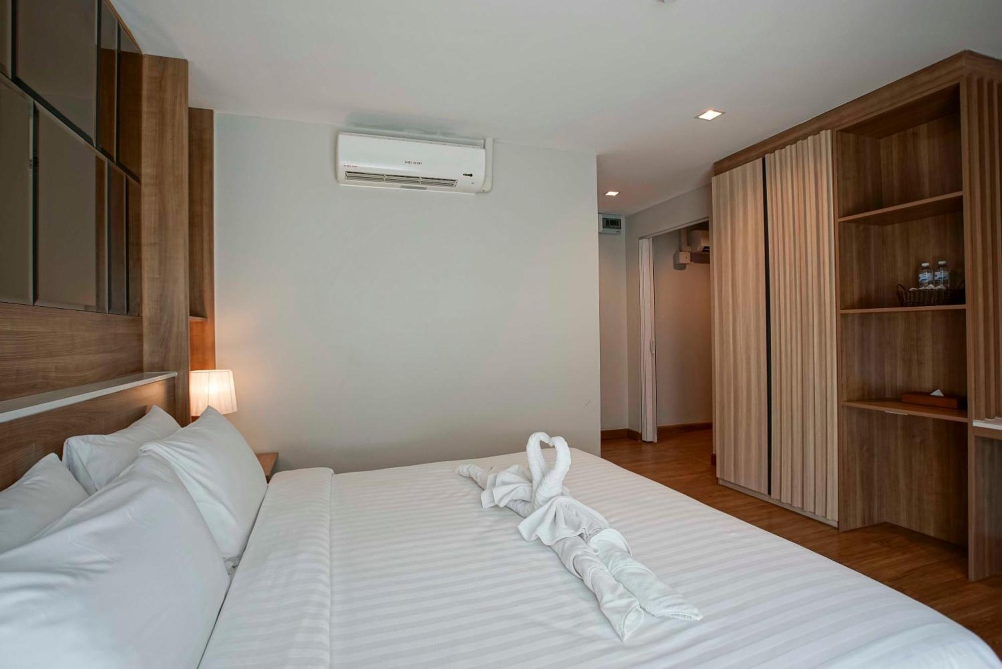 Nantra Chiangmai Riverfront Hotel Chiang Mai Zimmer foto